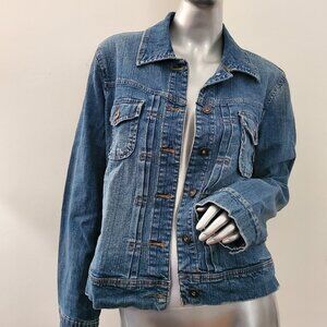 St. John's Bay Denim Jacket – Size Medium, Classic Style, Excellent Condition